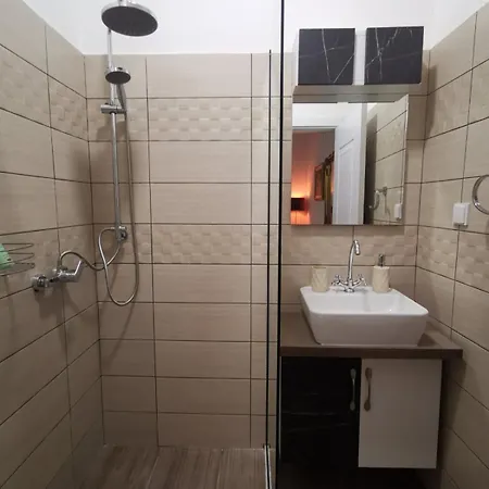 Apartment In Airport